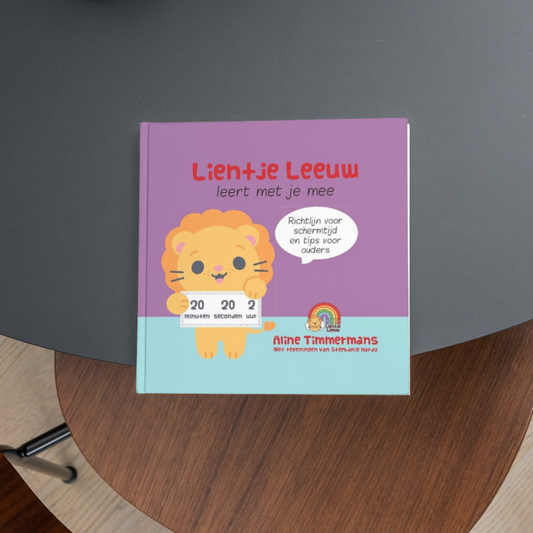 Cover van kinderboekje 'Lientje Leeuw leert met je mee' van Aline Timmermans